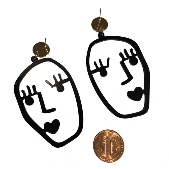 🍭5 for $20🍭 Black Acrylic Abstract Face Stud Earrings CC - Picture 4 of 5
